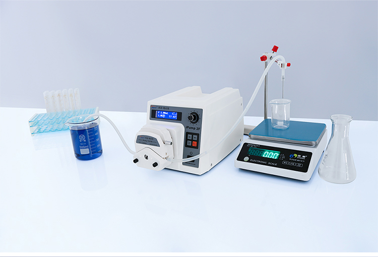 蠕動泵使用現(xiàn)場